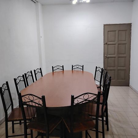 Prairie Villa Homestay Lumut Exterior foto
